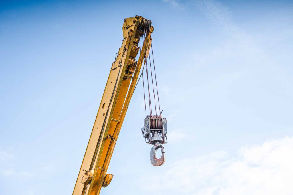 Location de grues et d’engins de levage - Poids Lourds Loveriens Bernayens